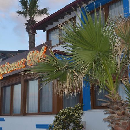 Yakamoz Otel Урла Экстерьер фото