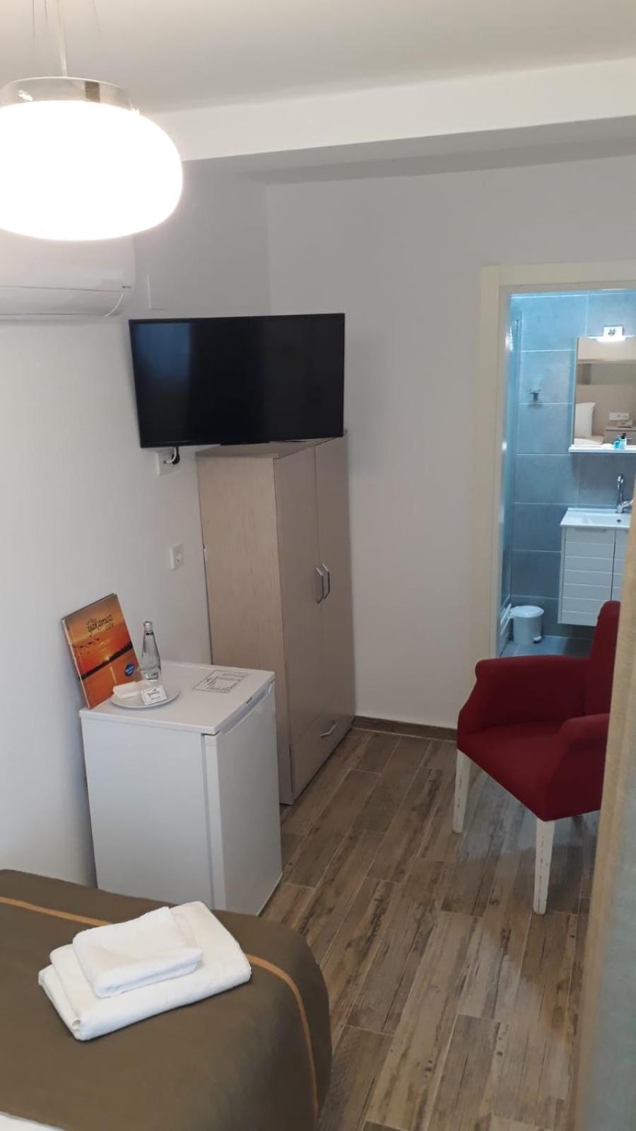Yakamoz Otel Урла Экстерьер фото